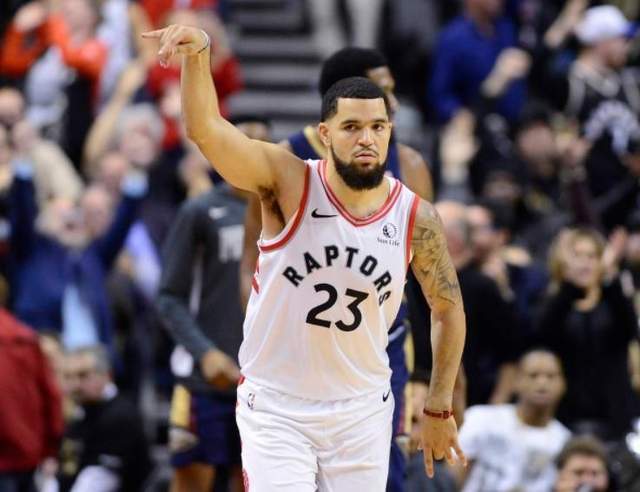  范弗利特三分箭如雨下，猛龙大胜黄蜂终结对手连胜